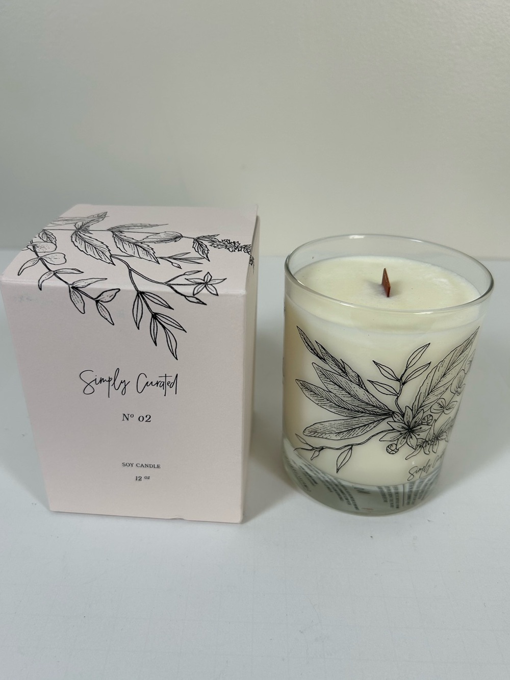 Simply Curated Basil Eucalyptus Lemon Zest No 02 Soy Botanical Scented Candle
